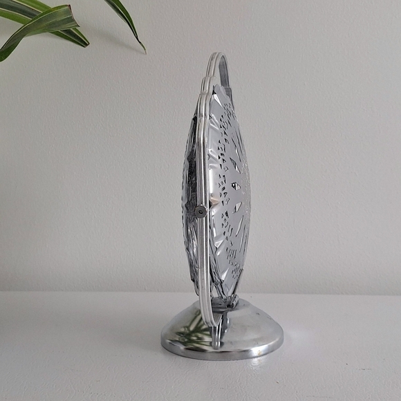 Vintage Chrome-plated metal display trays - Picture 10 of 13